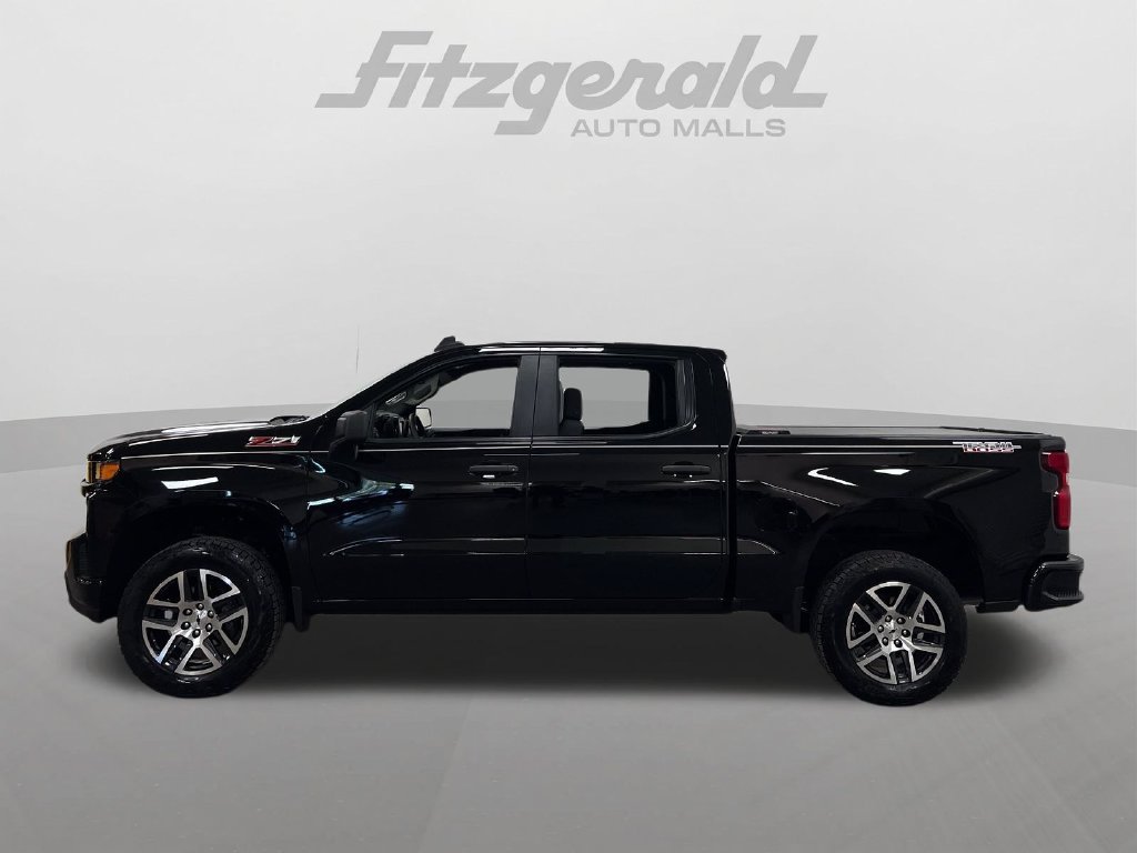 Used 2020 Chevrolet Silverado 1500 Custom Trail Boss w/ Custom Convenience Package AWD/4WD image 2