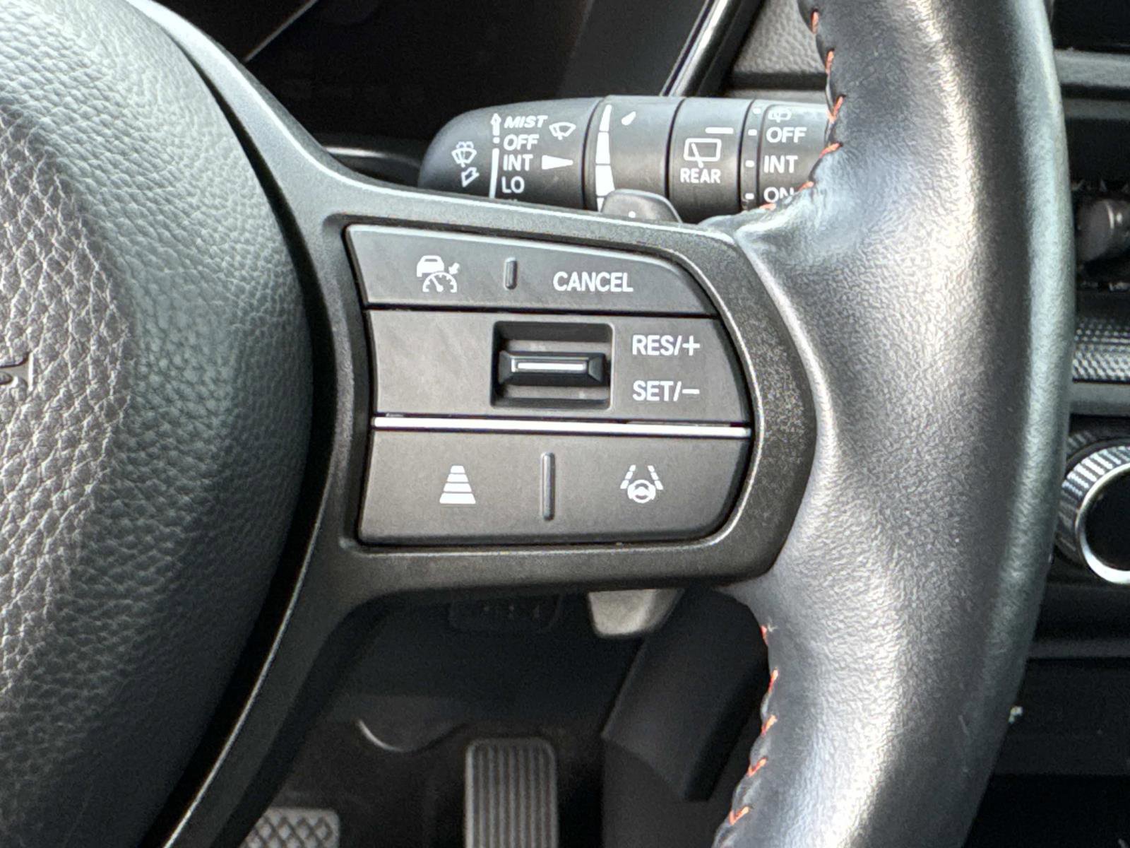 Certified 2025 Honda CR-V Sport-L image 8