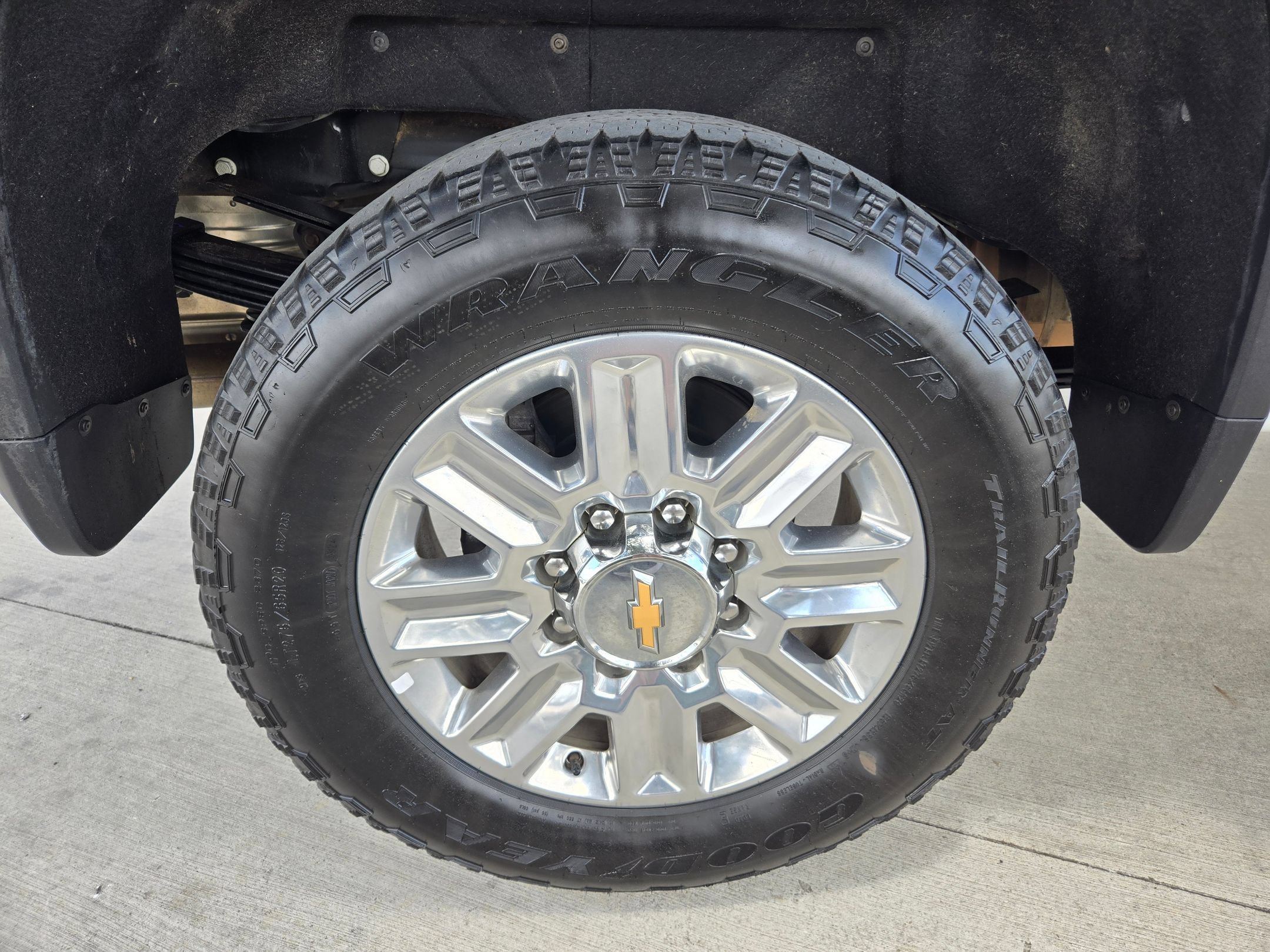 Certified 2025 Chevrolet Silverado 3500 High Country w/ High Country Premium Package AWD/4WD image 27