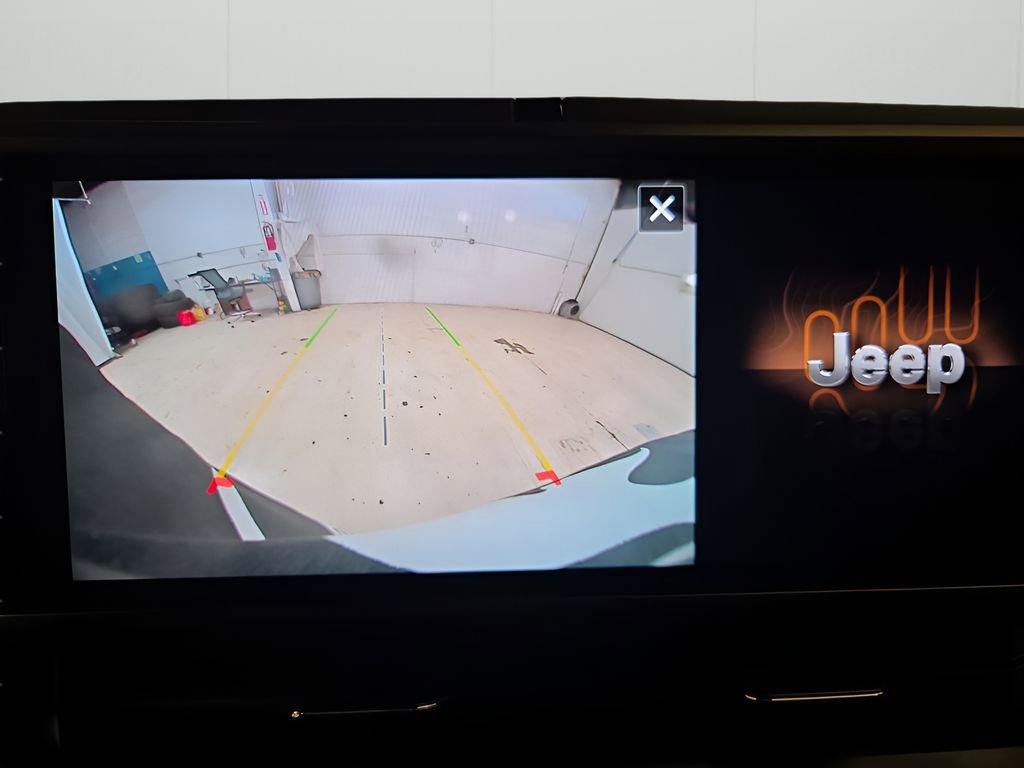 Used 2024 Jeep Wrangler Unlimited Rubicon image 19