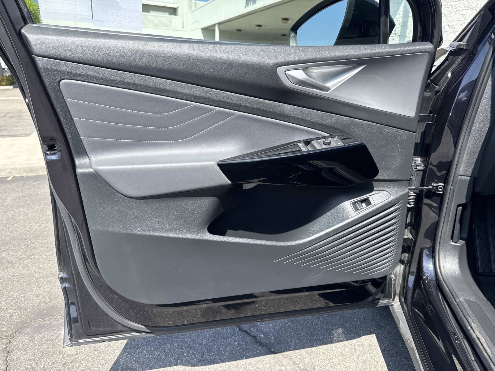 Certified 2023 Volkswagen ID.4 Pro S RWD image 21