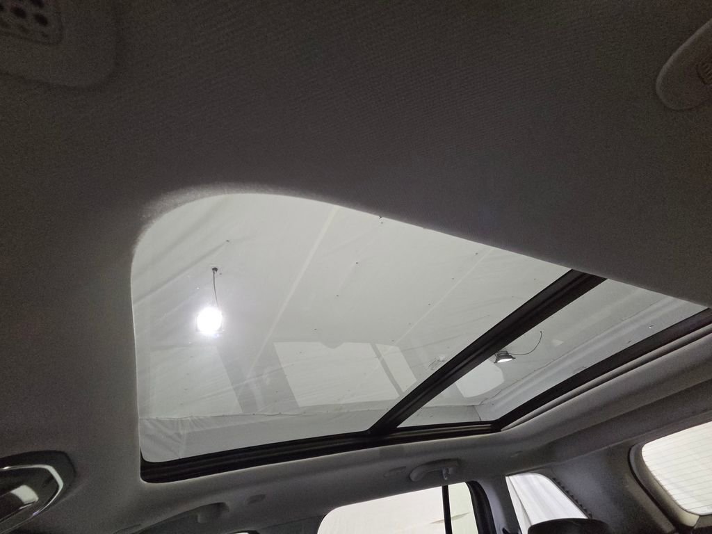 Certified 2023 Jeep Grand Cherokee Limited image 28