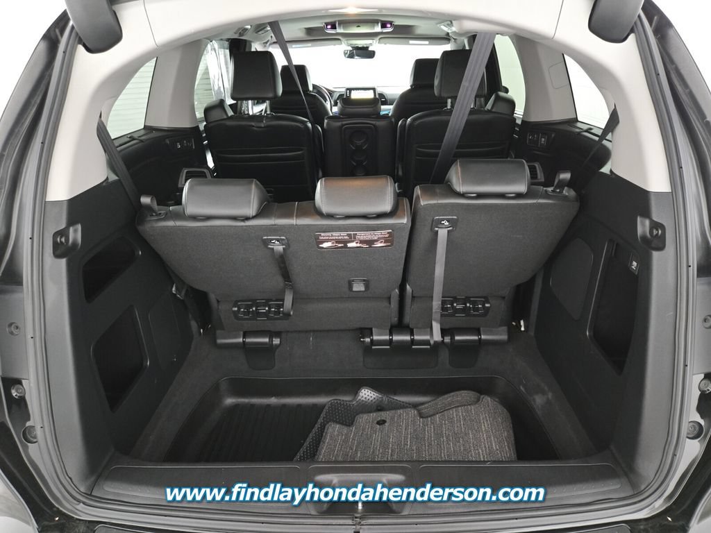 Certified 2024 Honda Odyssey Touring image 20