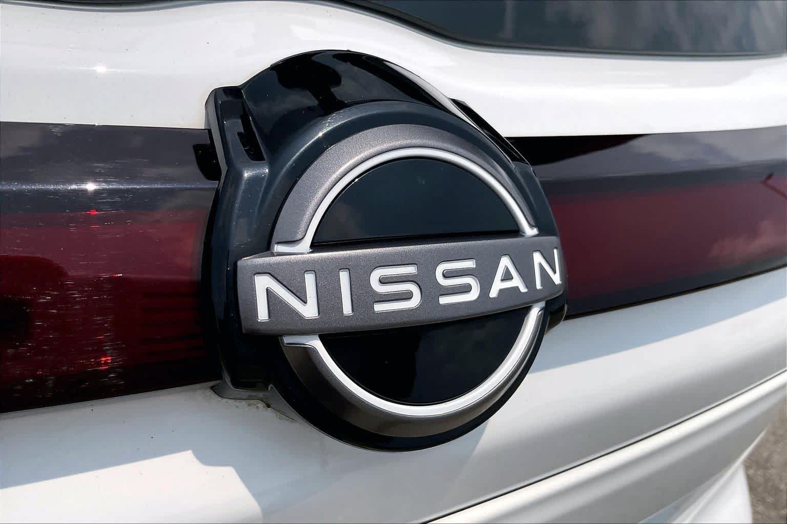 Used 2024 Nissan Kicks S FWD image 30
