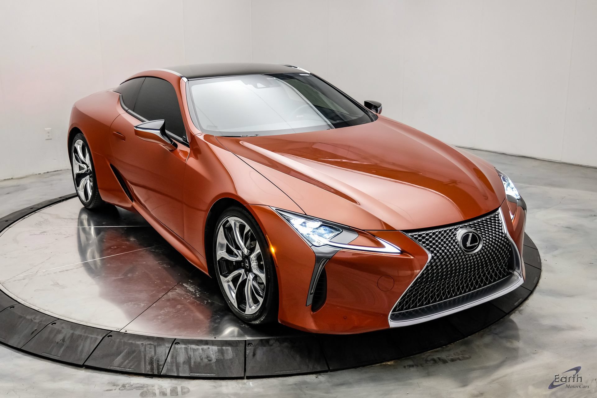 Used 2021 Lexus LC 500 Coupe w/ Performance Package RWD image 24