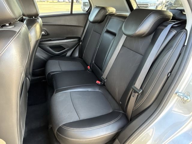 Certified 2021 Chevrolet Trax LT w/ LT Convenience Package image 24