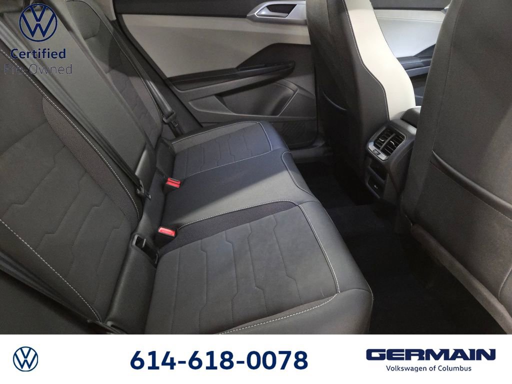 Used 2025 Volkswagen Taos SE image 20