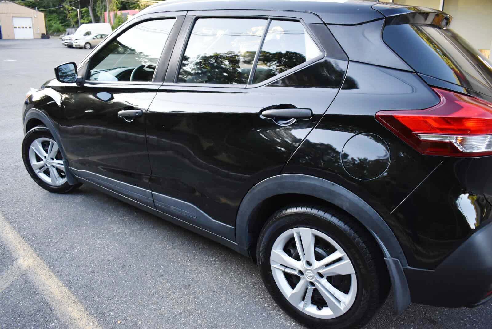 Used 2018 Nissan Kicks S FWD image 49