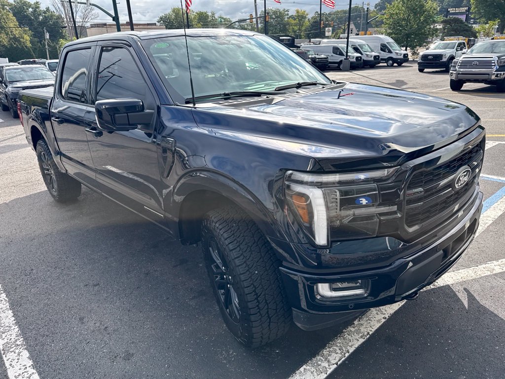 Used 2024 Ford F150 Lariat w/ Bed Utility Package AWD/4WD image 4