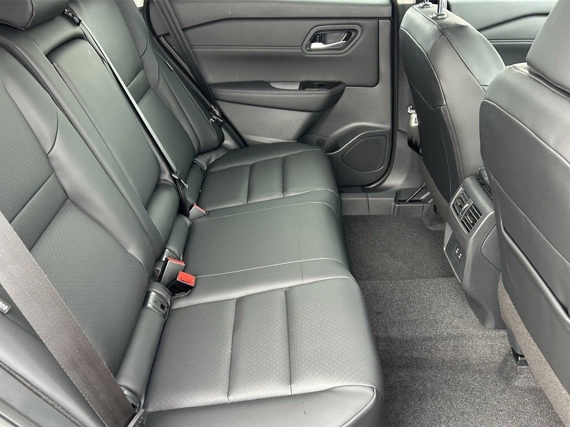 New 2026 Nissan Rogue Dark Armor FWD image 13