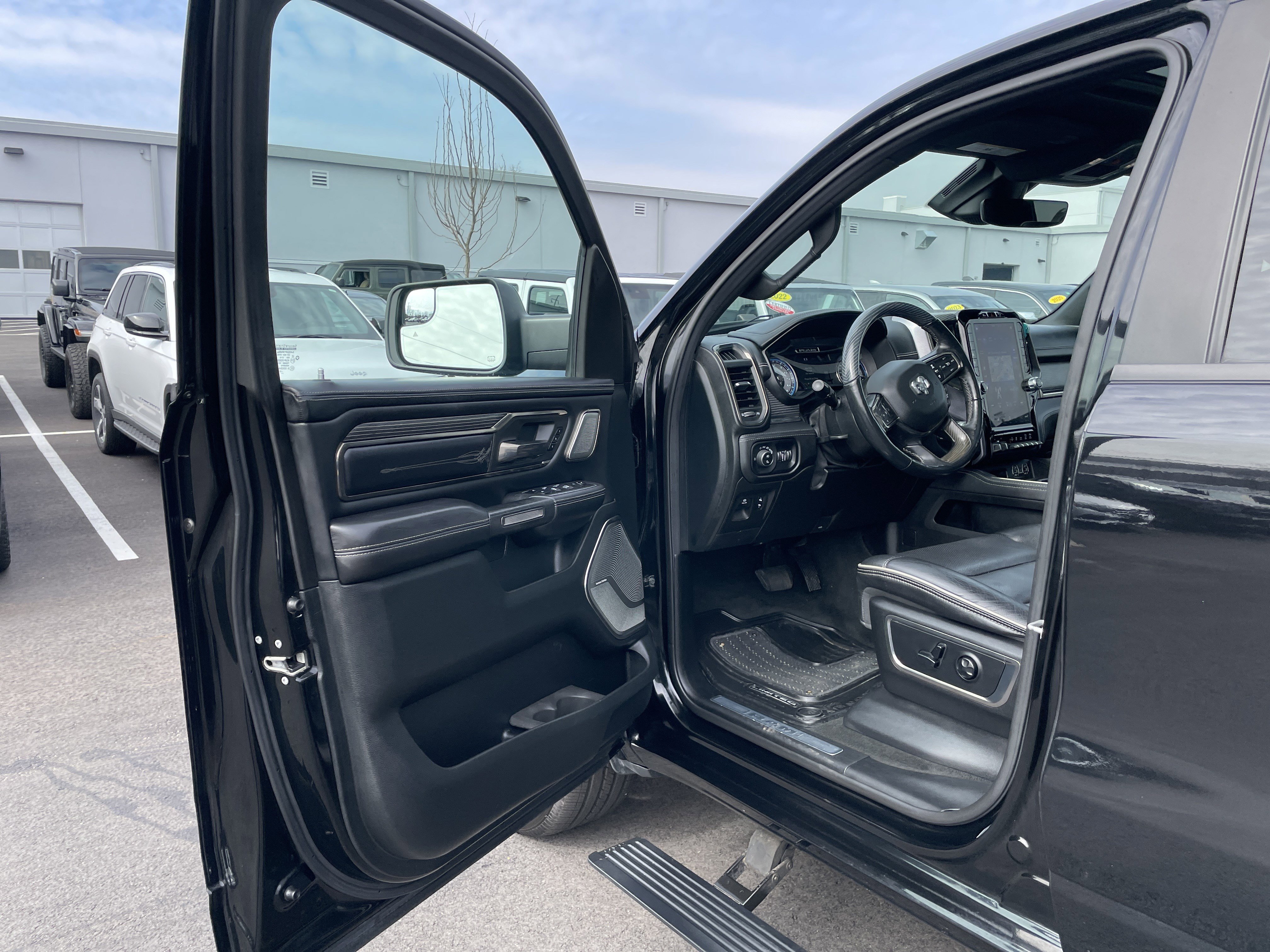 Used 2020 RAM 1500 Limited w/ Black Appearance Package image 33