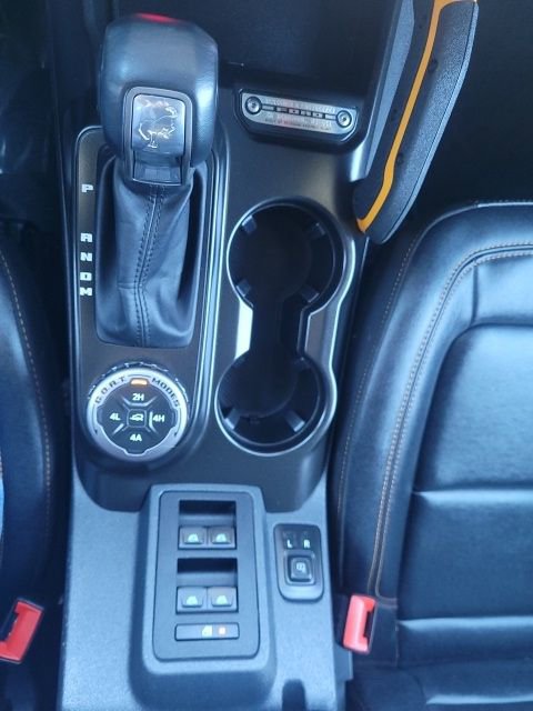 Used 2023 Ford Bronco Badlands w/ Sasquatch Package image 20