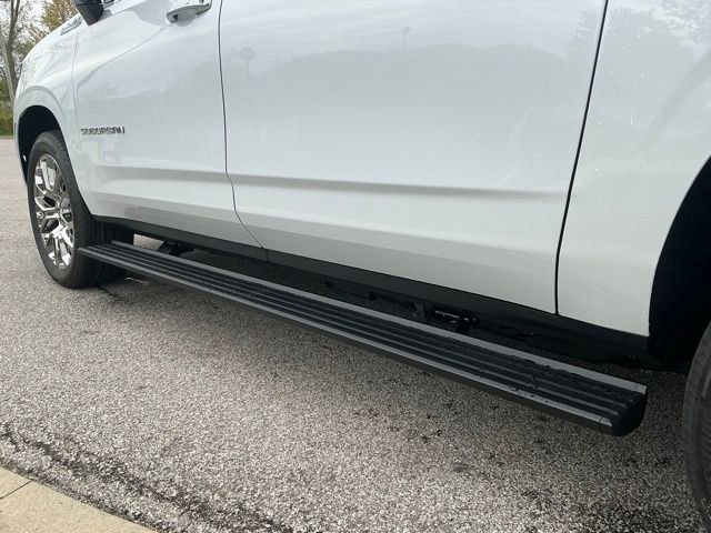 New 2026 Chevrolet Suburban High Country AWD/4WD image 10