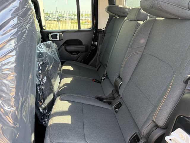 New 2026 Jeep Gladiator Sport AWD/4WD image 22
