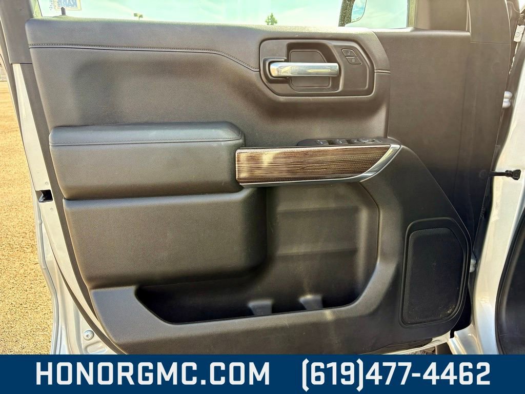 Used 2021 Chevrolet Silverado 1500 LT image 15