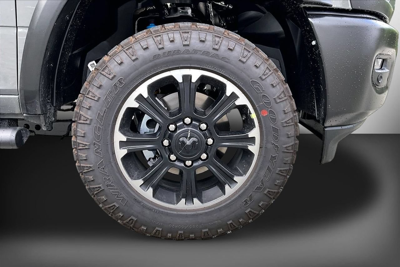 New 2026 RAM 2500 Warlock AWD/4WD image 33