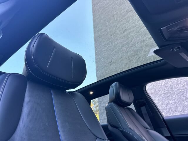 Used 2024 Cadillac Lyriq Luxury RWD image 20