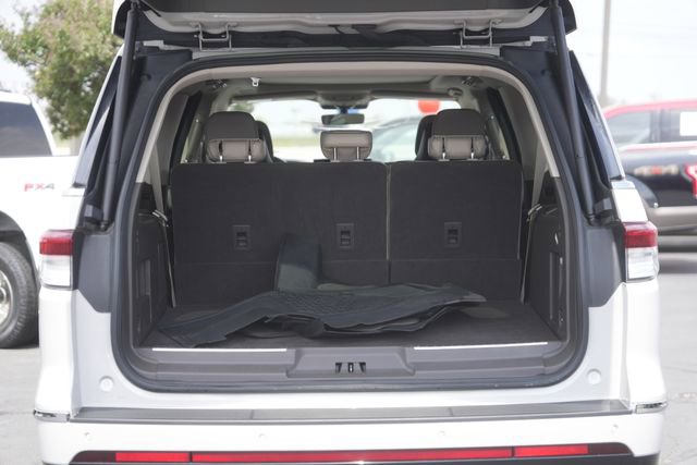 Used 2023 Lincoln Navigator L Reserve image 33