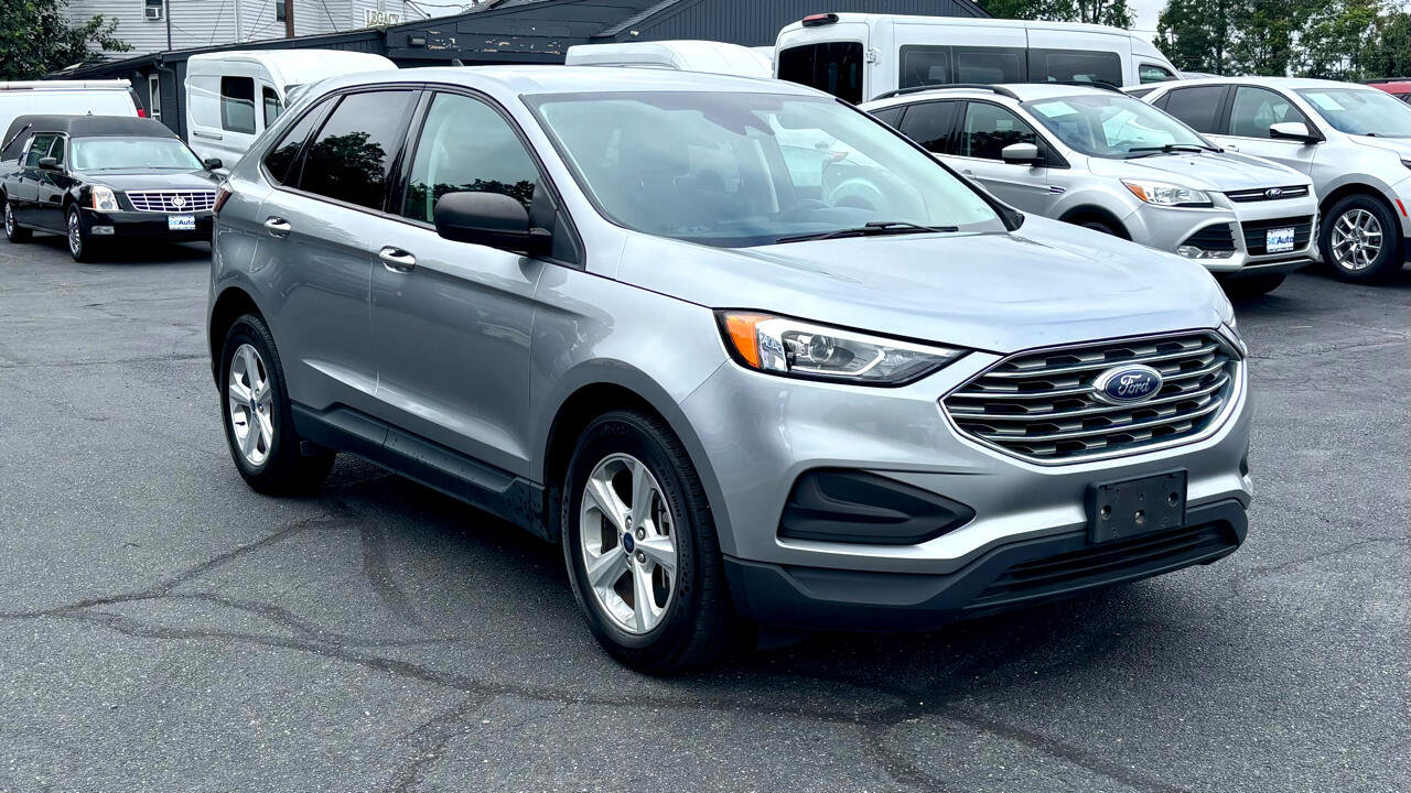 Used 2021 Ford Edge SE image 4
