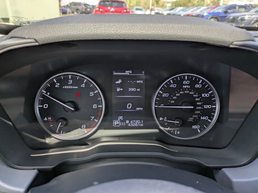 Certified 2024 Subaru Crosstrek 2.0i Premium image 3