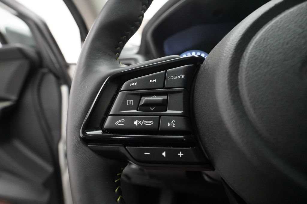 Used 2025 Subaru Ascent Bronze Edition AWD/4WD image 18