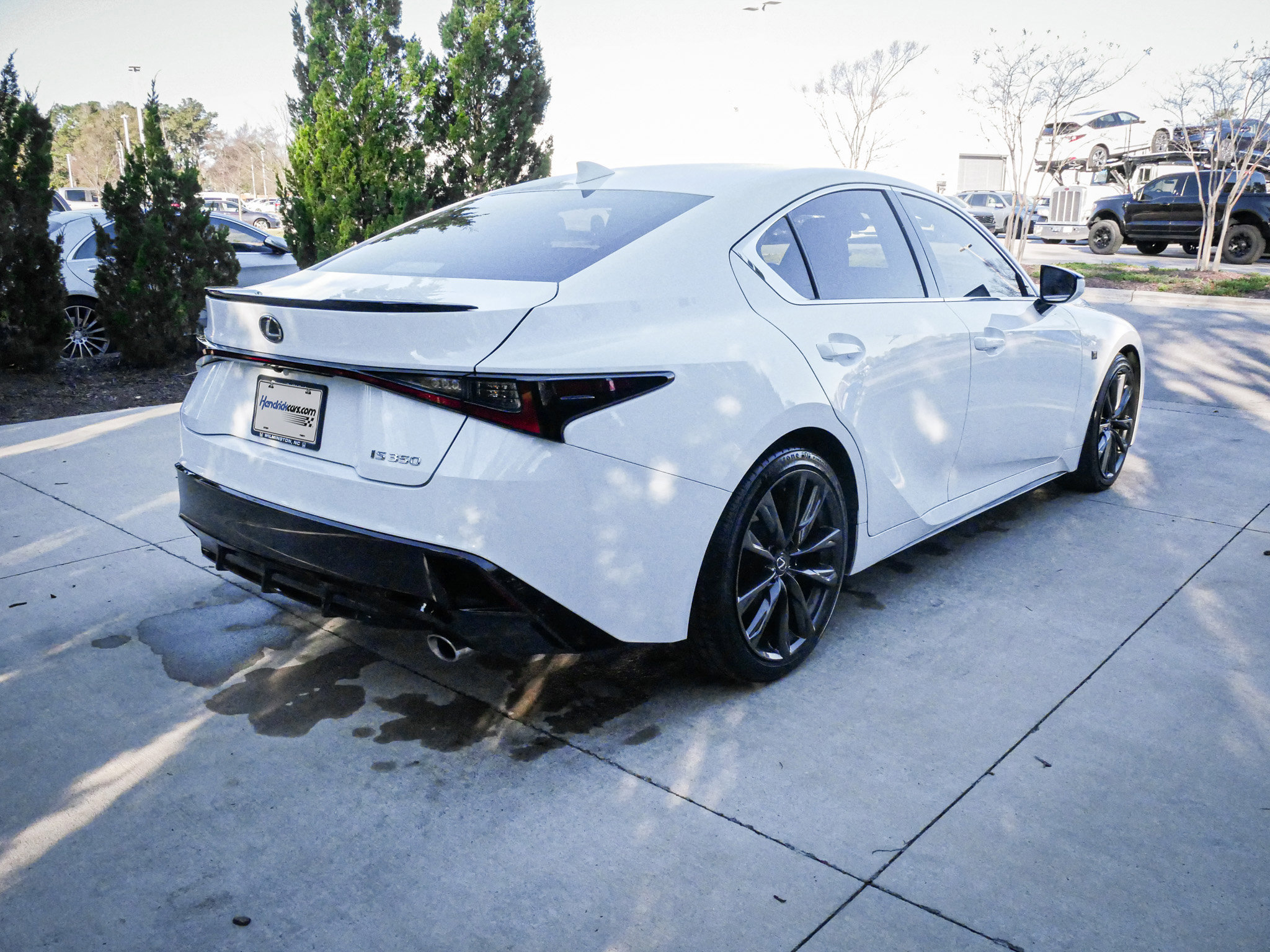 Used 2024 Lexus IS 350 F Sport RWD image 10