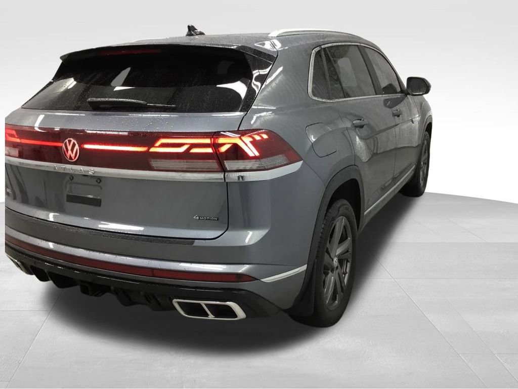 Used 2024 Volkswagen Atlas Cross Sport SEL R-Line AWD/4WD image 44