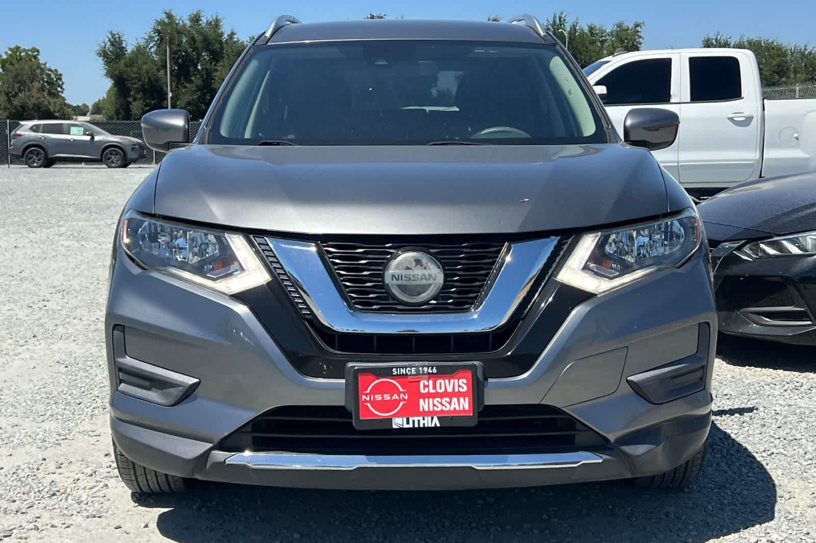 Used 2019 Nissan Rogue S w/ Special Edition Package FWD image 11