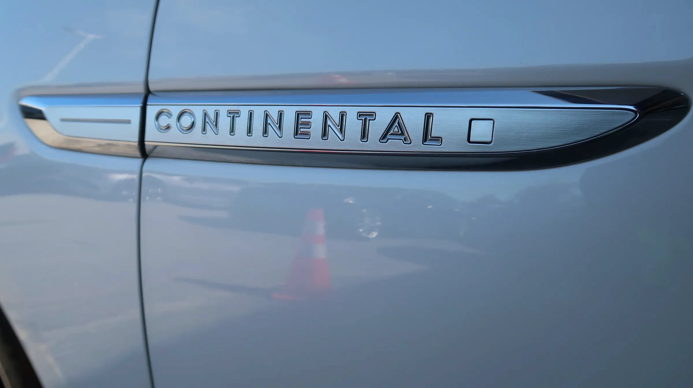 Used 2018 Lincoln Continental Reserve w/ Rear-seat Package FWD image 54