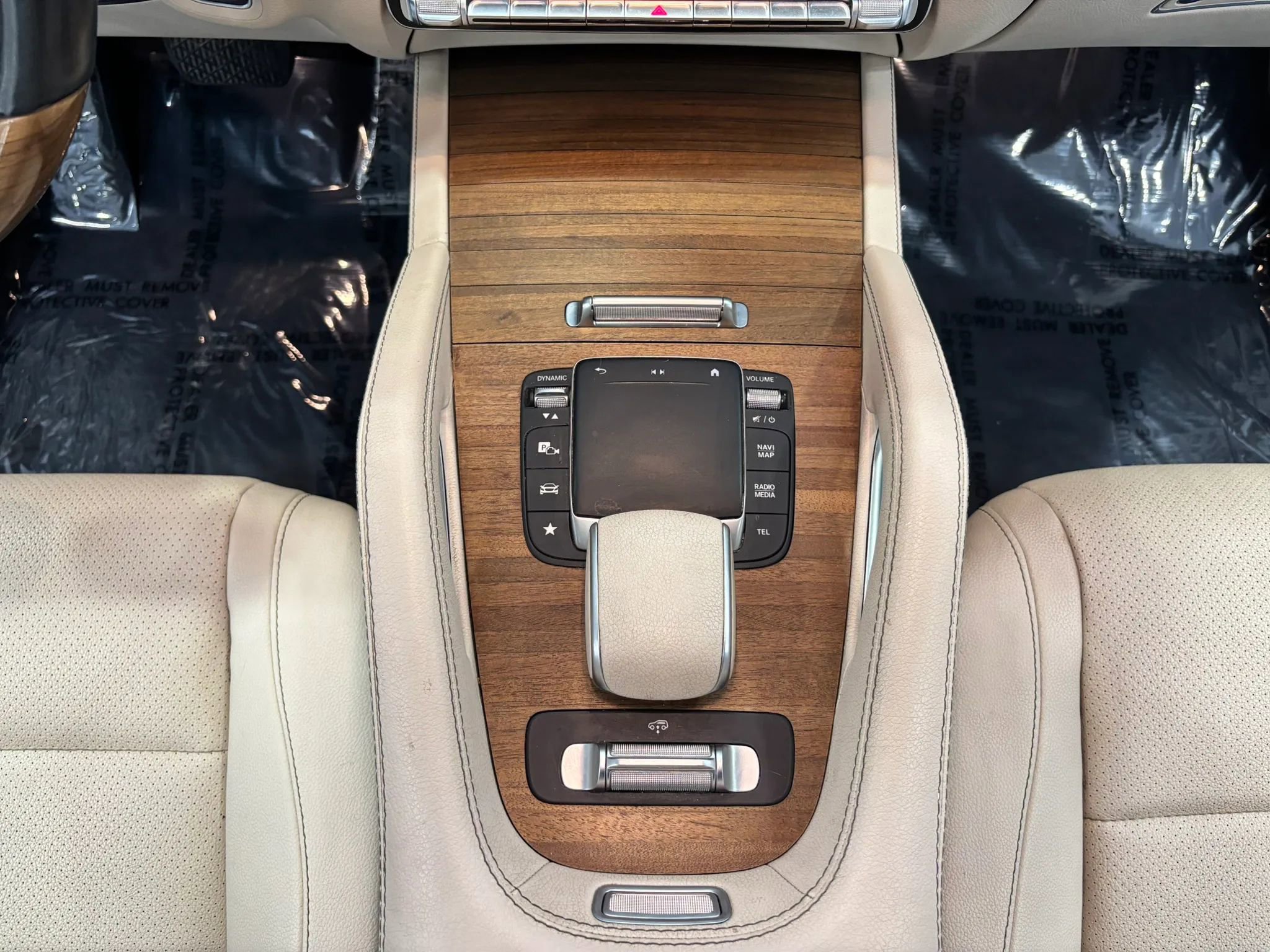 Used 2022 Mercedes-Benz GLS 450 GLS 450 4MATIC Sport Utility 4 image 26