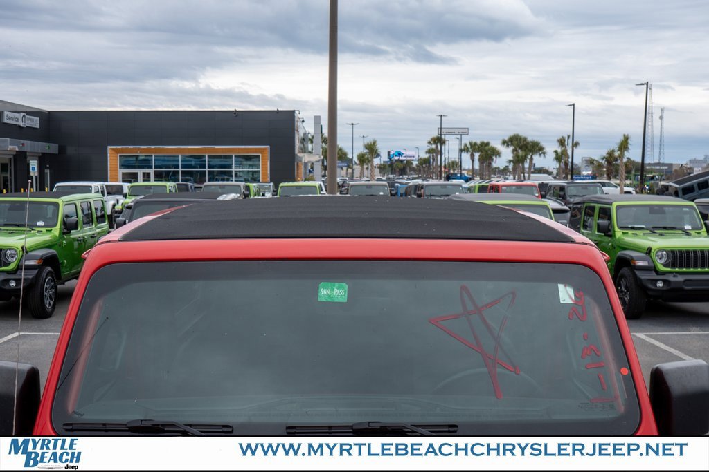 Used 2023 Jeep Wrangler Unlimited Rubicon w/ LED Lighting Group image 10