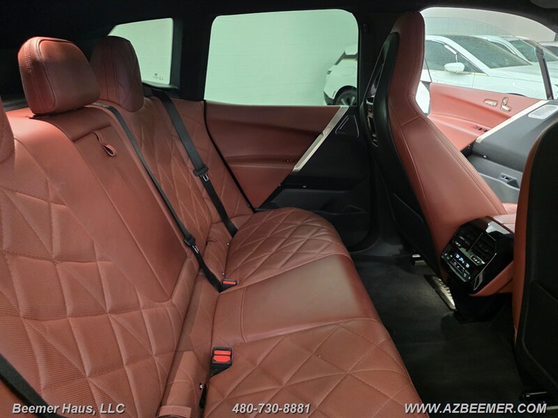 Used 2023 BMW iX M60 w/ Executive Package AWD/4WD image 39