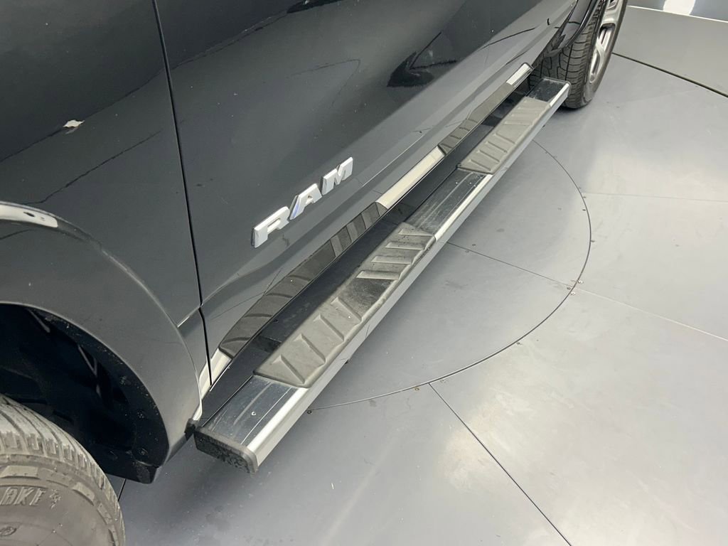 Used 2021 RAM 1500 Laramie image 32
