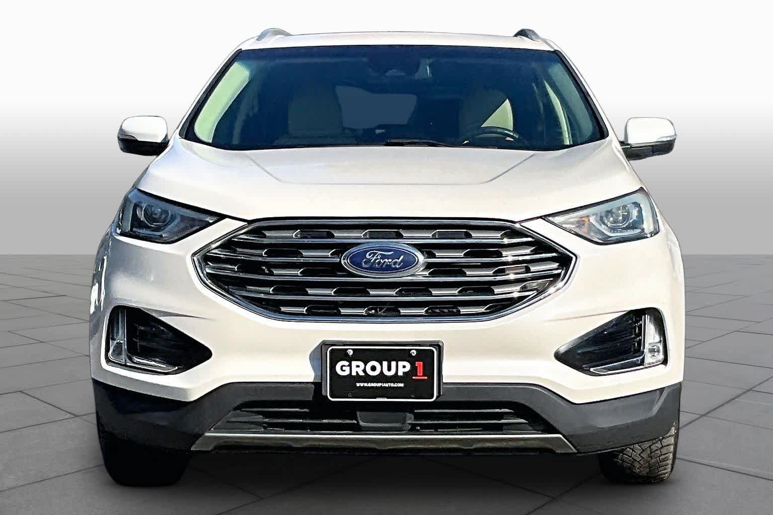 Used 2019 Ford Edge SEL w/ Equipment Group 201A FWD image 4