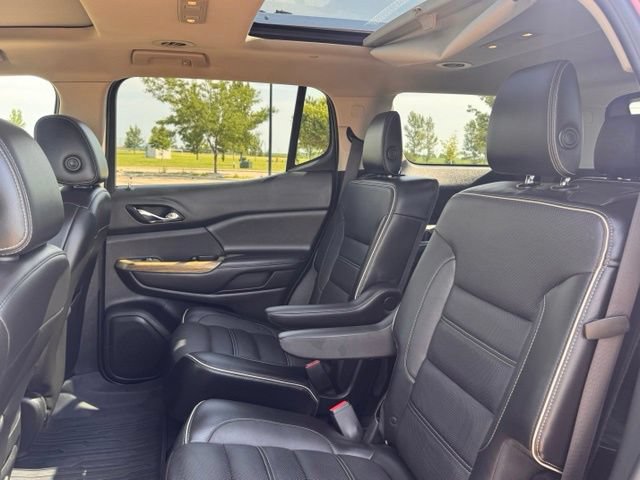Used 2017 GMC Acadia Denali w/ Technology Package AWD/4WD image 33