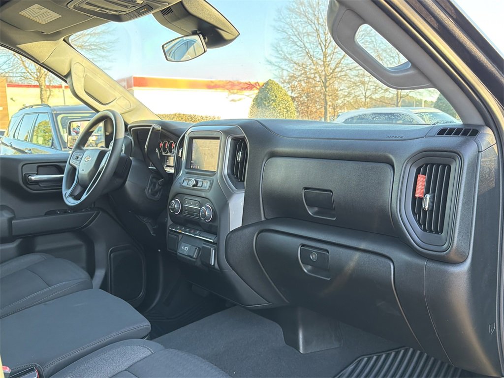 Used 2023 Chevrolet Silverado 1500 Custom image 19