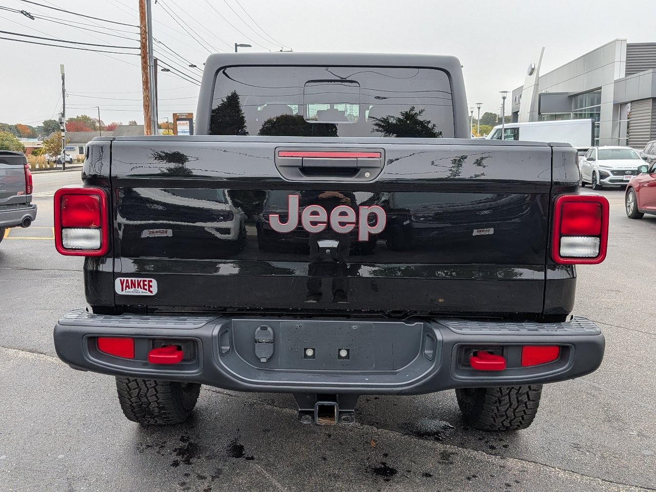 Used 2023 Jeep Gladiator Rubicon w/ Cold Weather Group AWD/4WD image 5