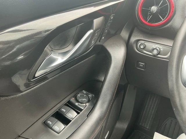 Used 2025 Chevrolet Blazer RS w/ Enhanced Convenience Package image 24