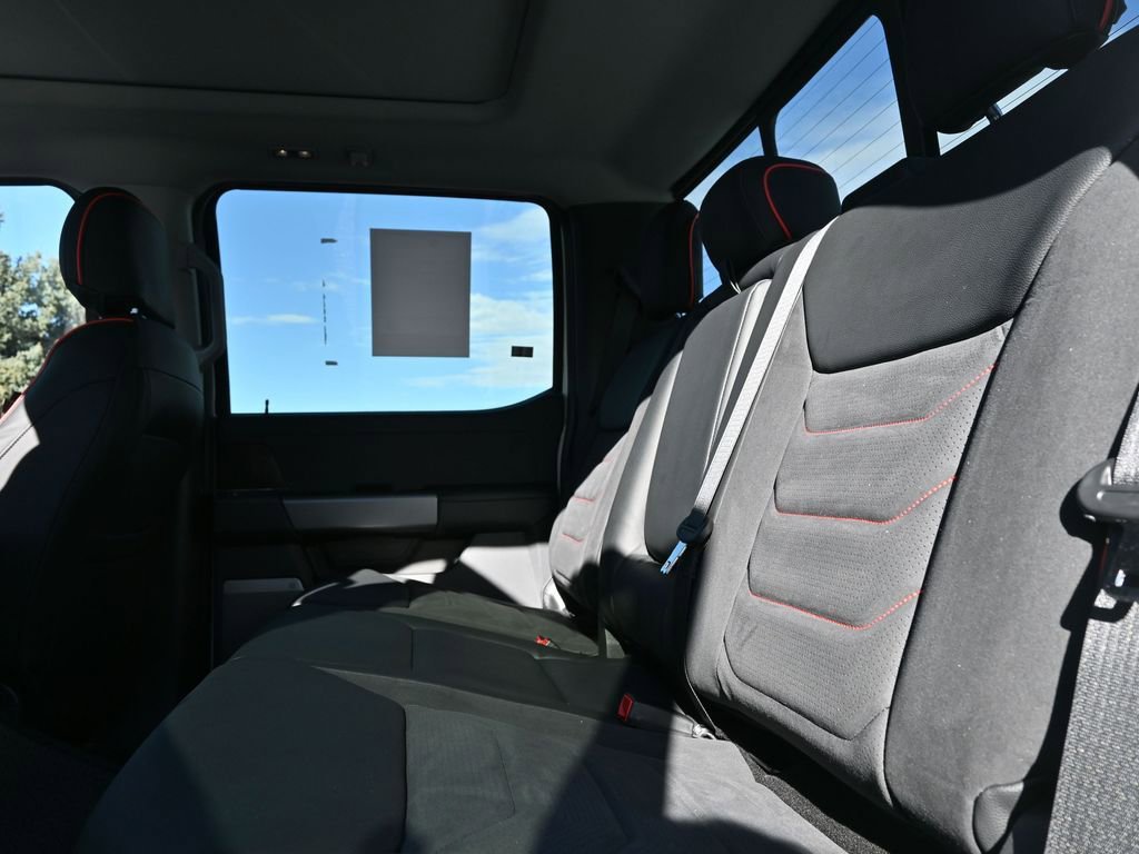 New 2026 Ford F250 Lariat w/ Black Appearance Package image 35