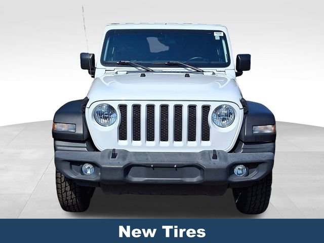 Used 2021 Jeep Wrangler Unlimited Islander image 3