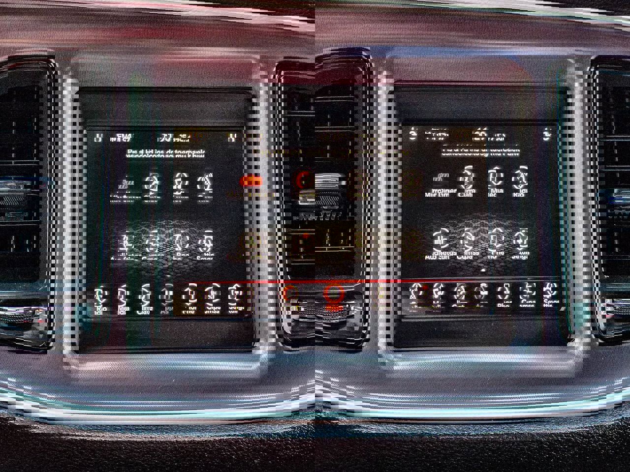 Used 2019 Dodge Challenger SXT image 16