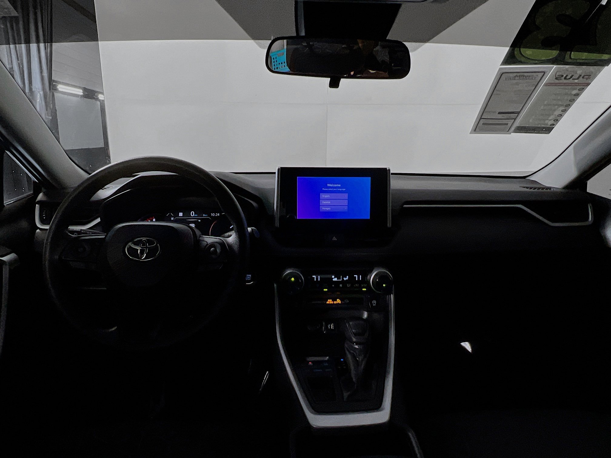 Used 2023 Toyota RAV4 XLE w/ Convenience Package image 30