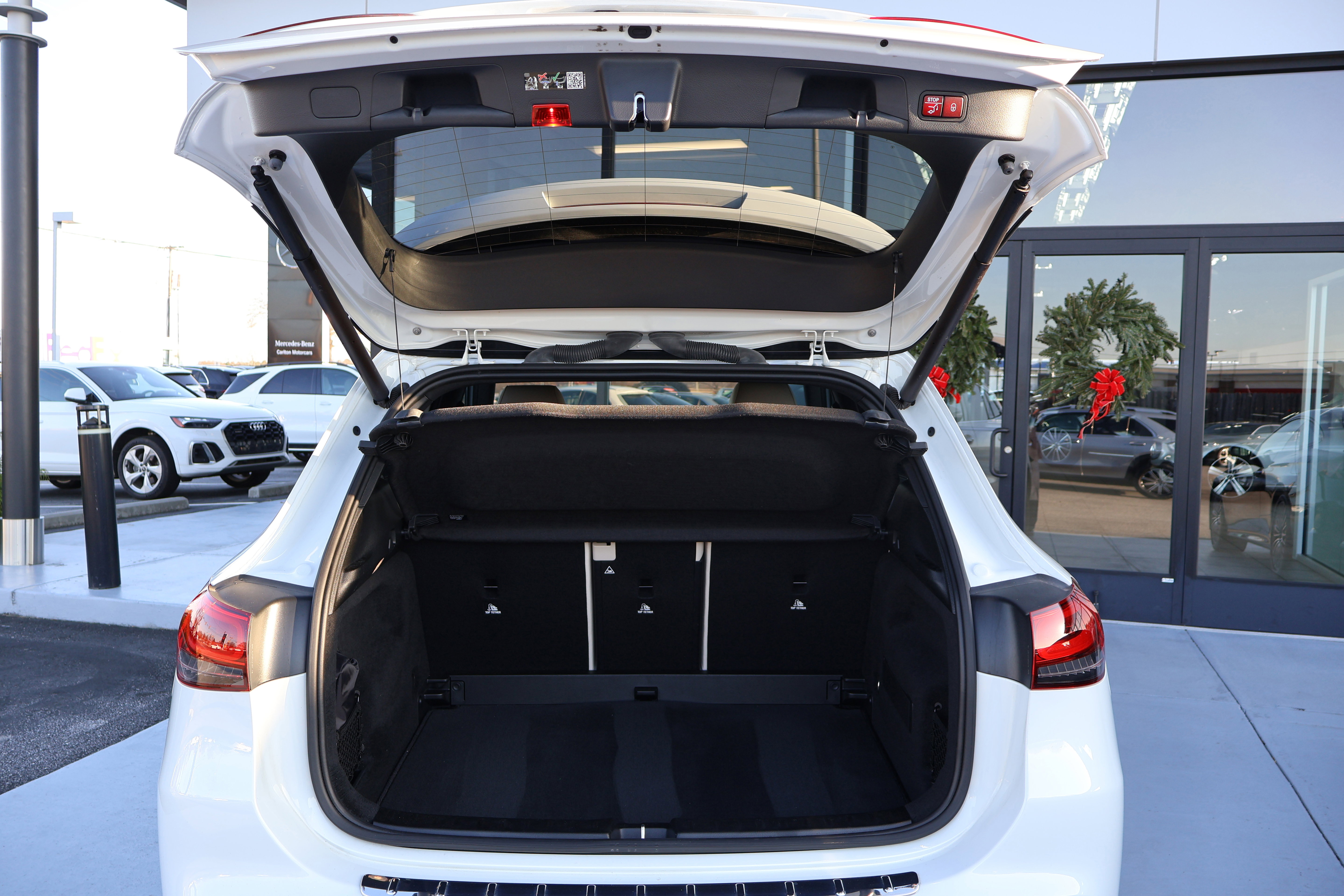 Certified 2023 Mercedes-Benz GLA 250 w/ Premium Package image 19