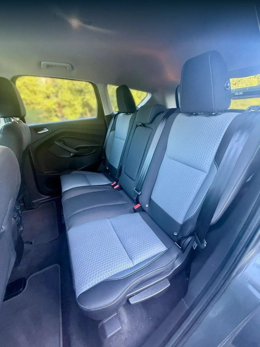 Used 2017 Ford Escape SE AWD/4WD image 20