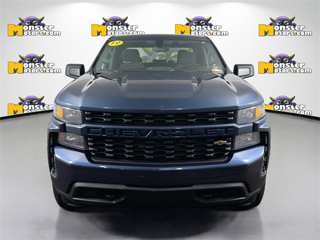 Used 2019 Chevrolet Silverado 1500 Custom image 2