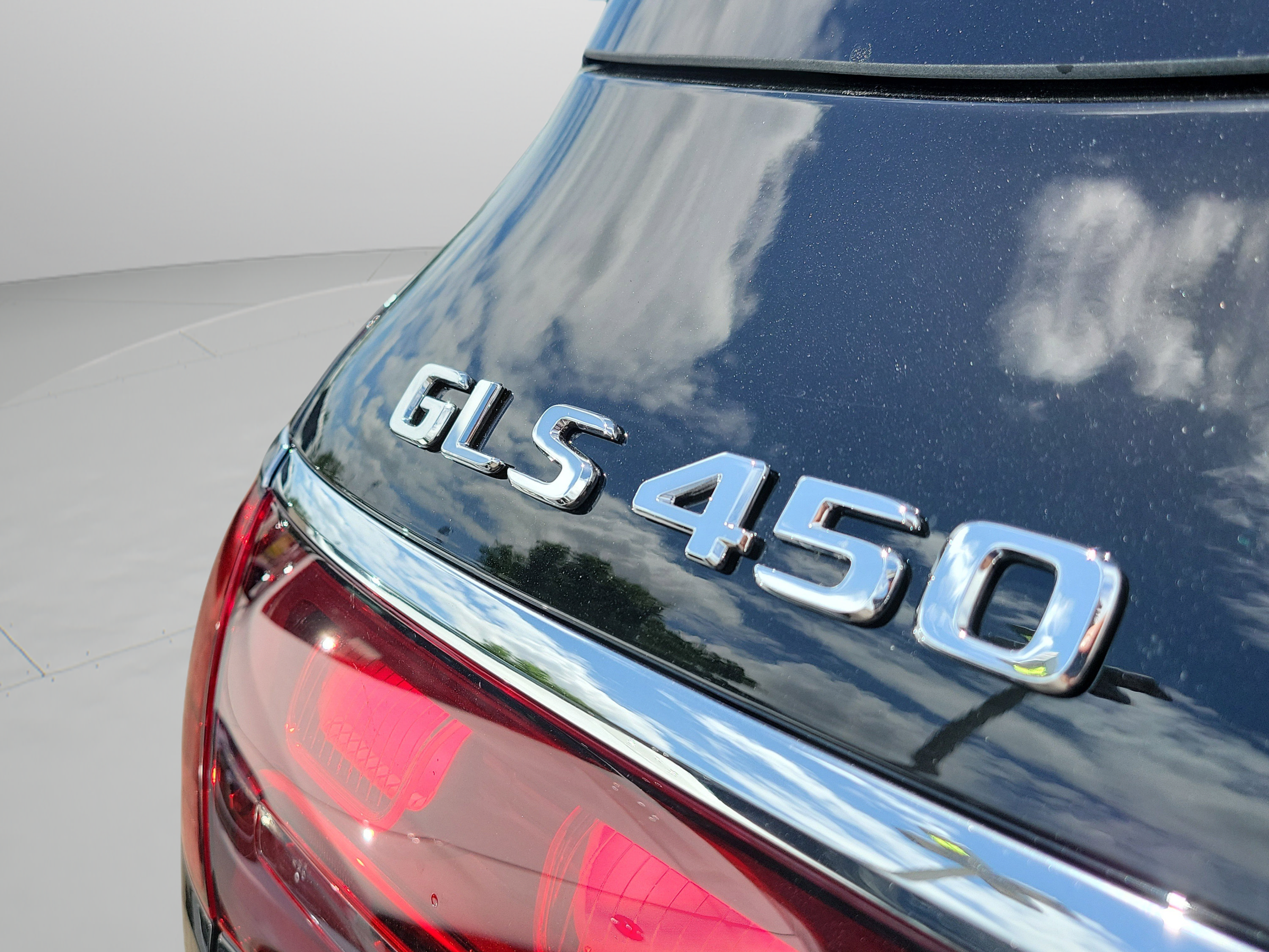 New 2026 Mercedes-Benz GLS 450 4MATIC image 34