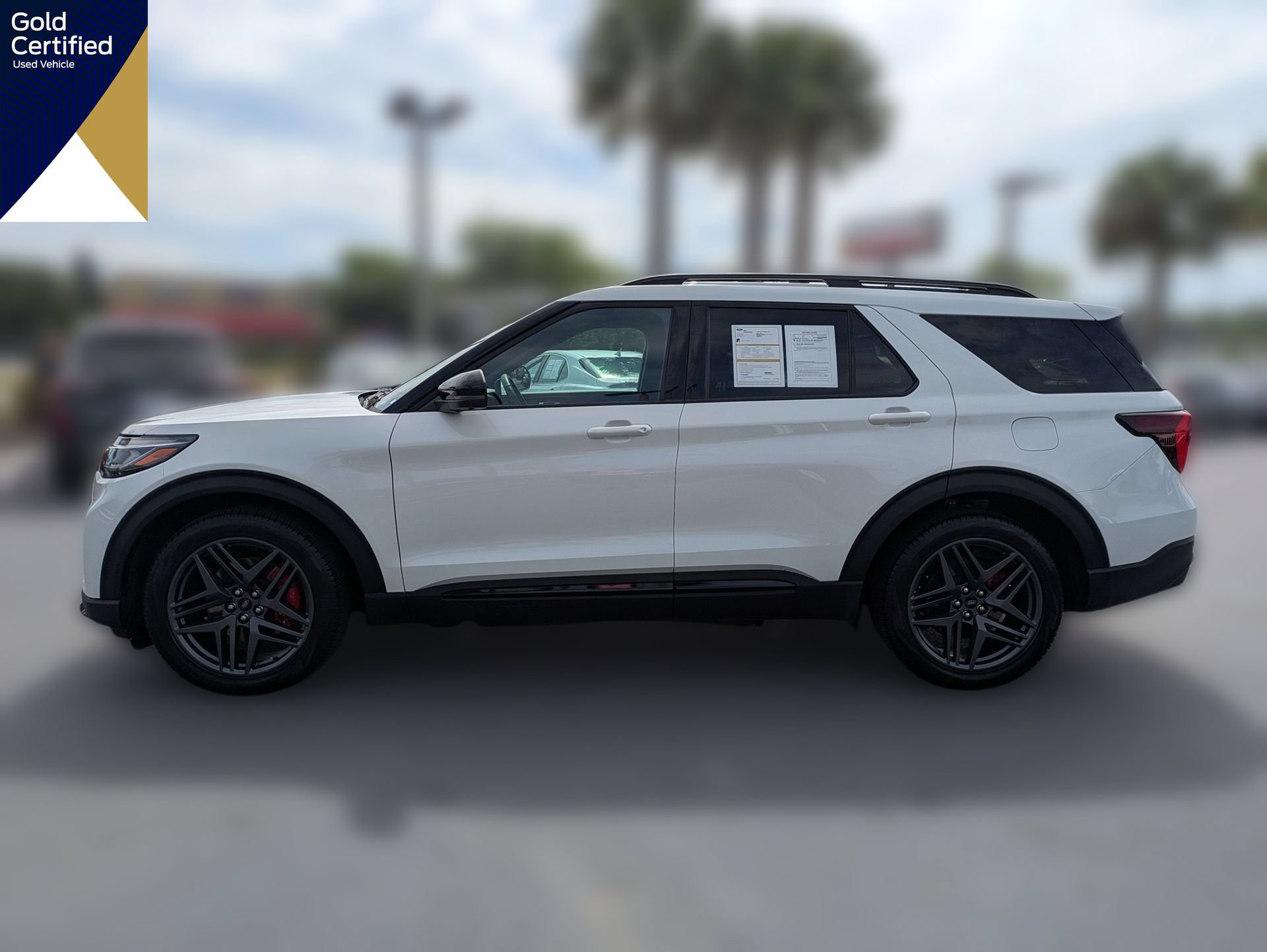 Certified 2025 Ford Explorer ST RWD image 10