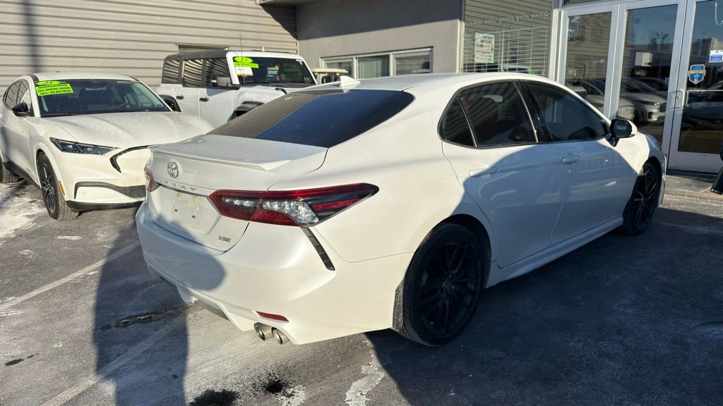 Used 2021 Toyota Camry XSE image 2