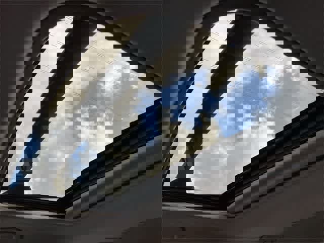 Used 2025 Toyota RAV4 XLE image 15