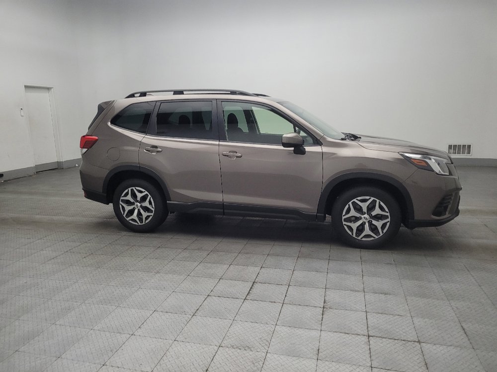 Used 2022 Subaru Forester Premium AWD/4WD image 11